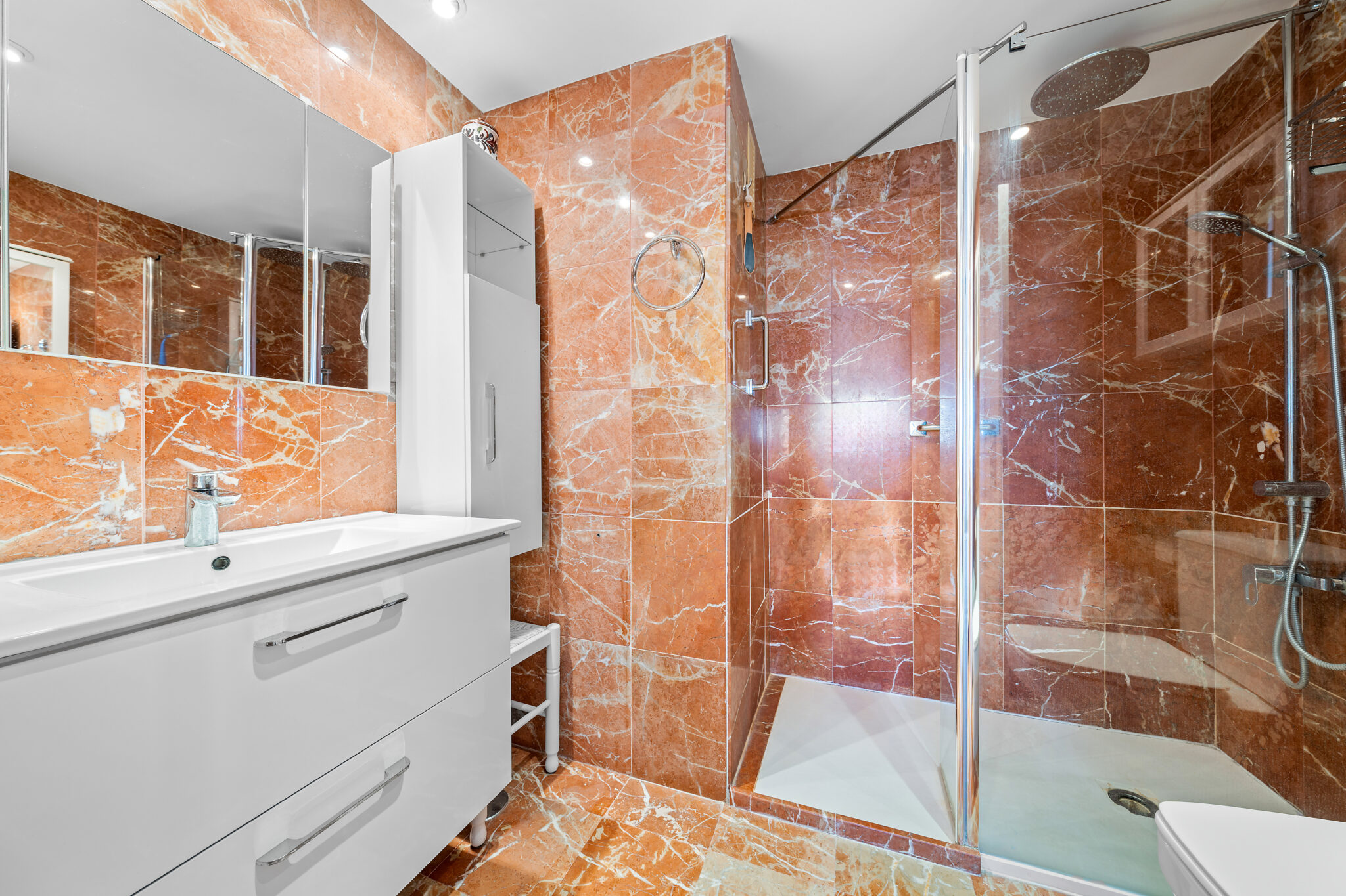 bathroom with walk-in shower in Estepona apartment
