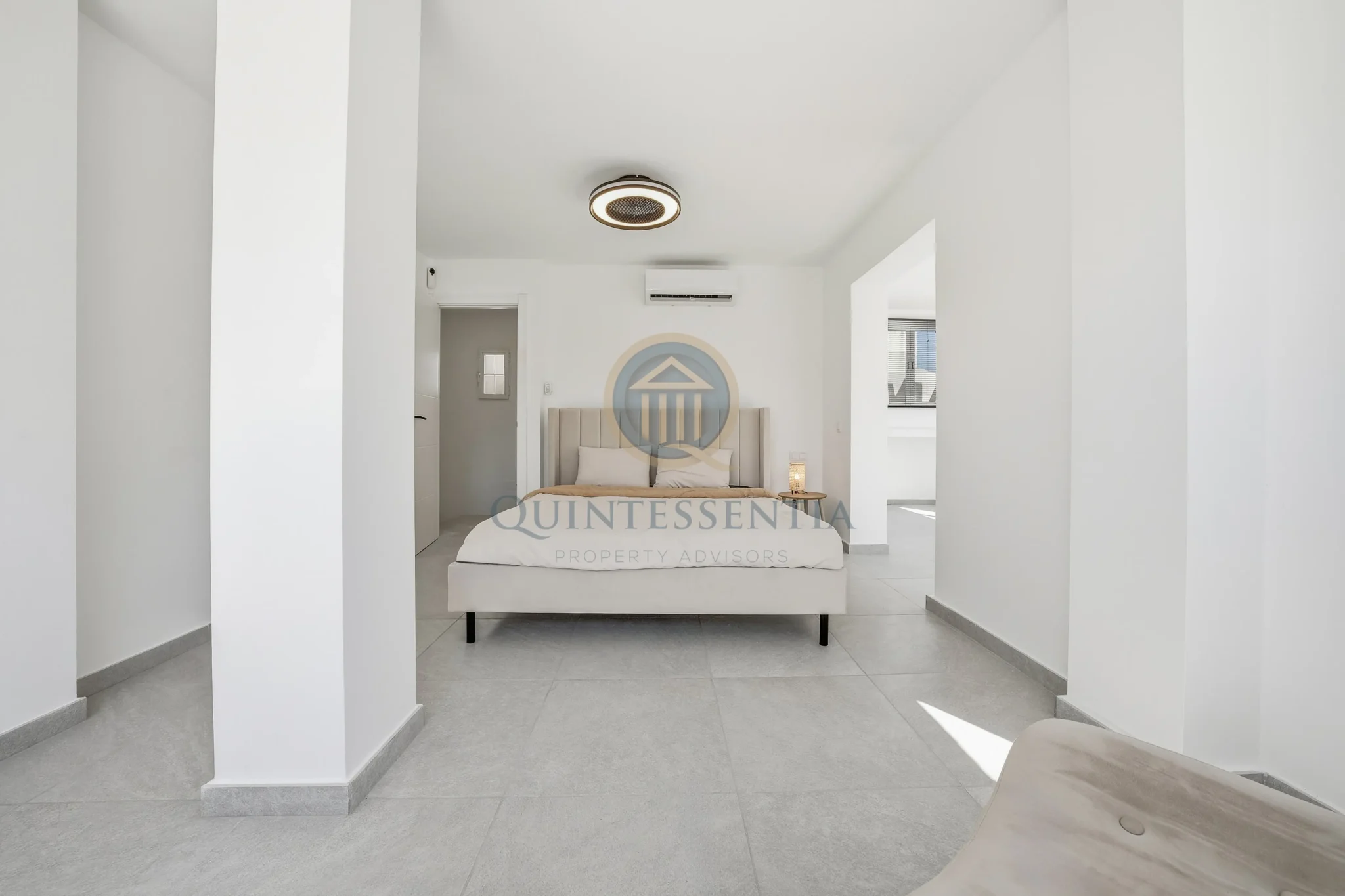 Elviria Double Pentahouse logo-13