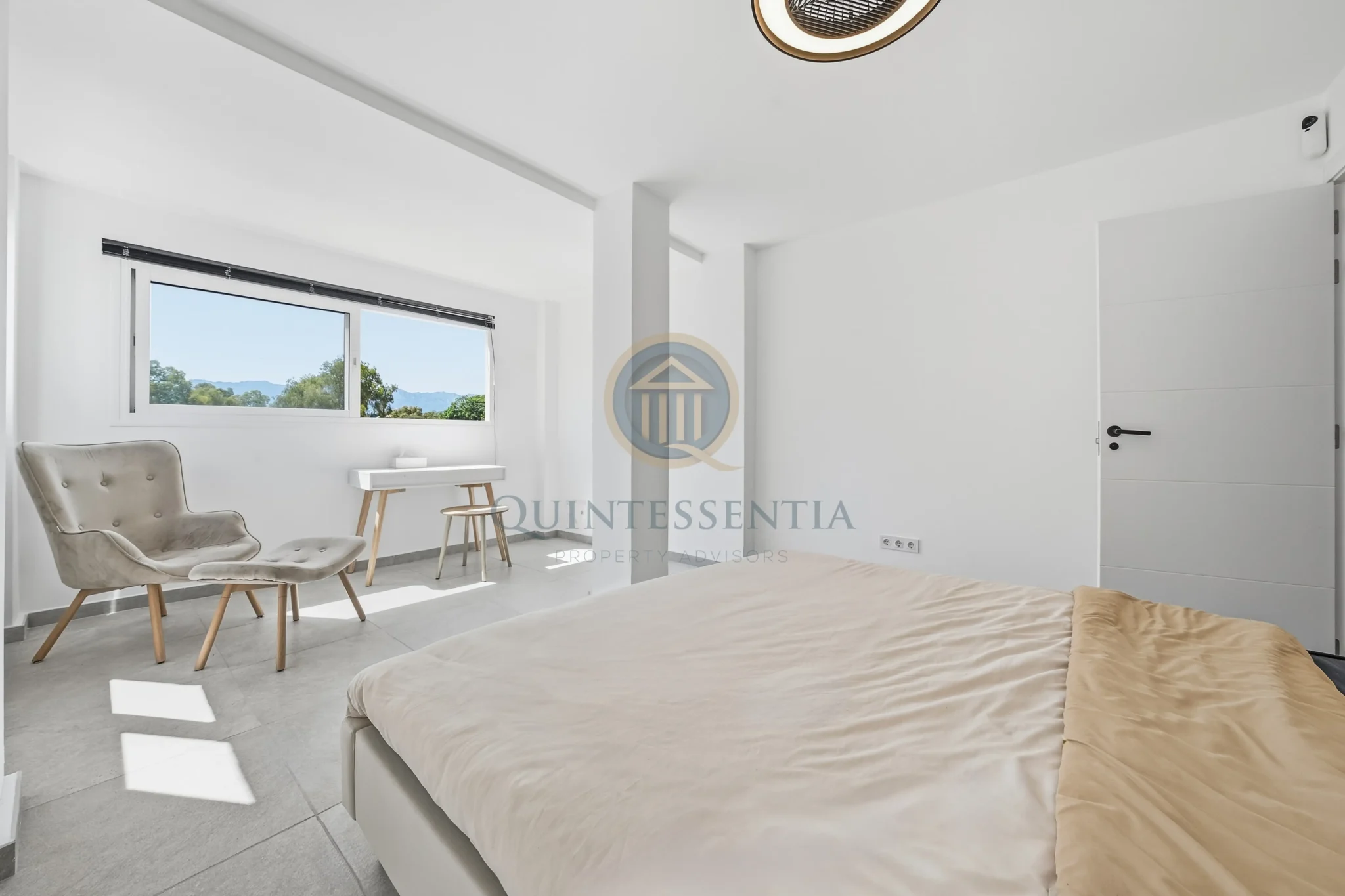 Elviria Double Pentahouse logo-15