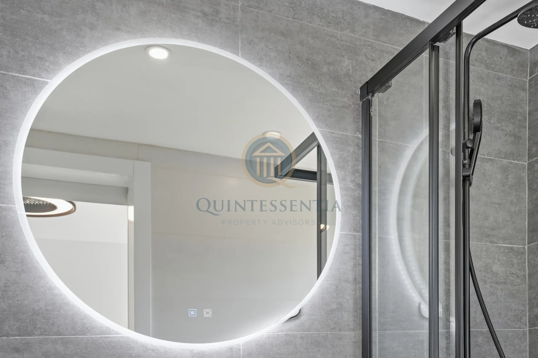 Elviria Double Pentahouse logo-34