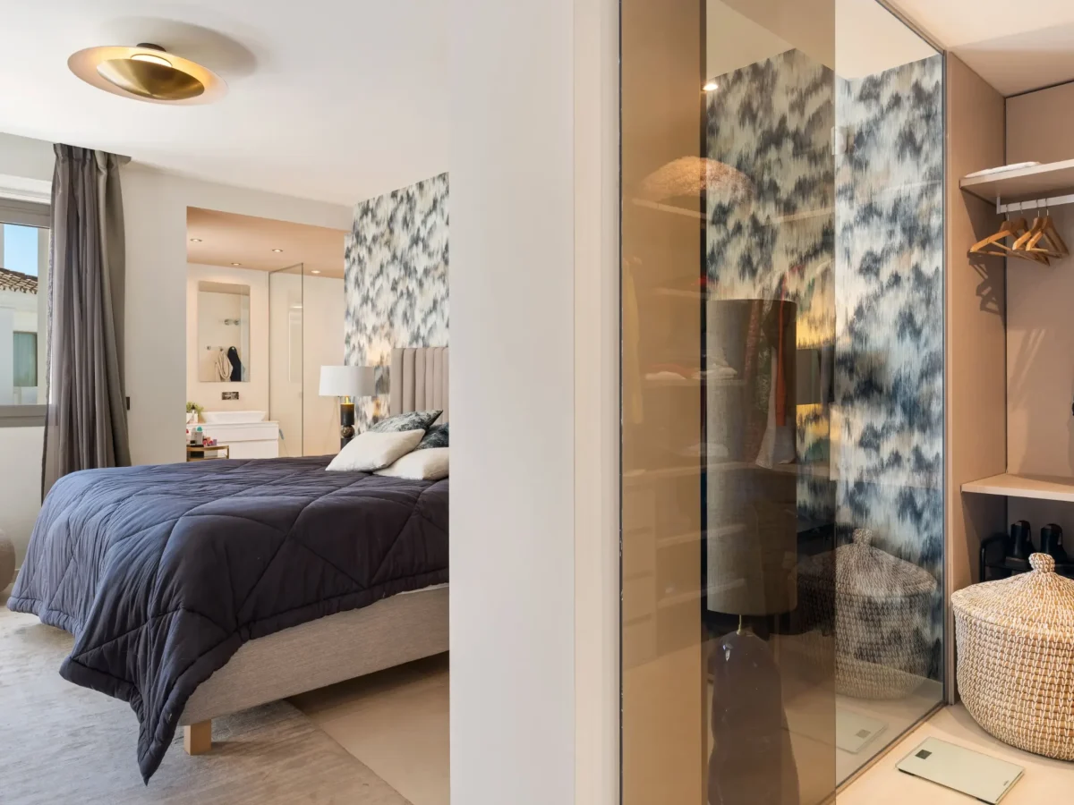 Penthouse in Nine Lions Residences-1